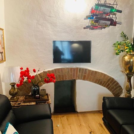 Vila Montepulciano C Valiano Exteriér fotografie