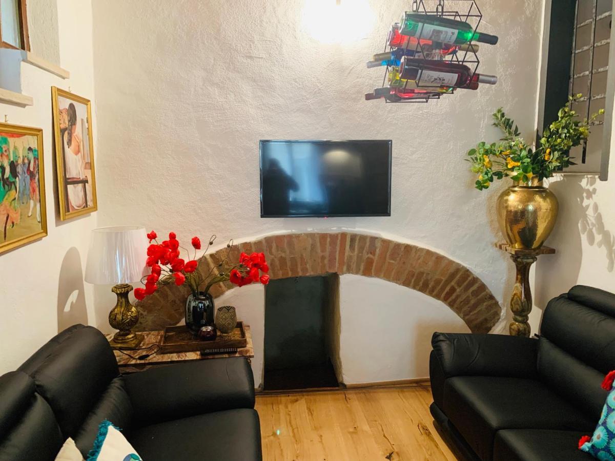 Vila Montepulciano C Valiano Exteriér fotografie